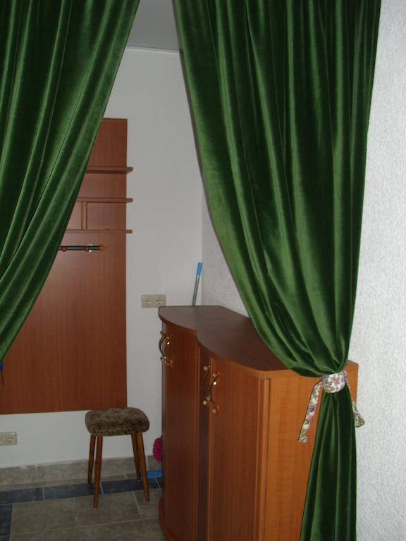 Ferienwohnung Am Dorfplatz Wittenberg Bilik gambar