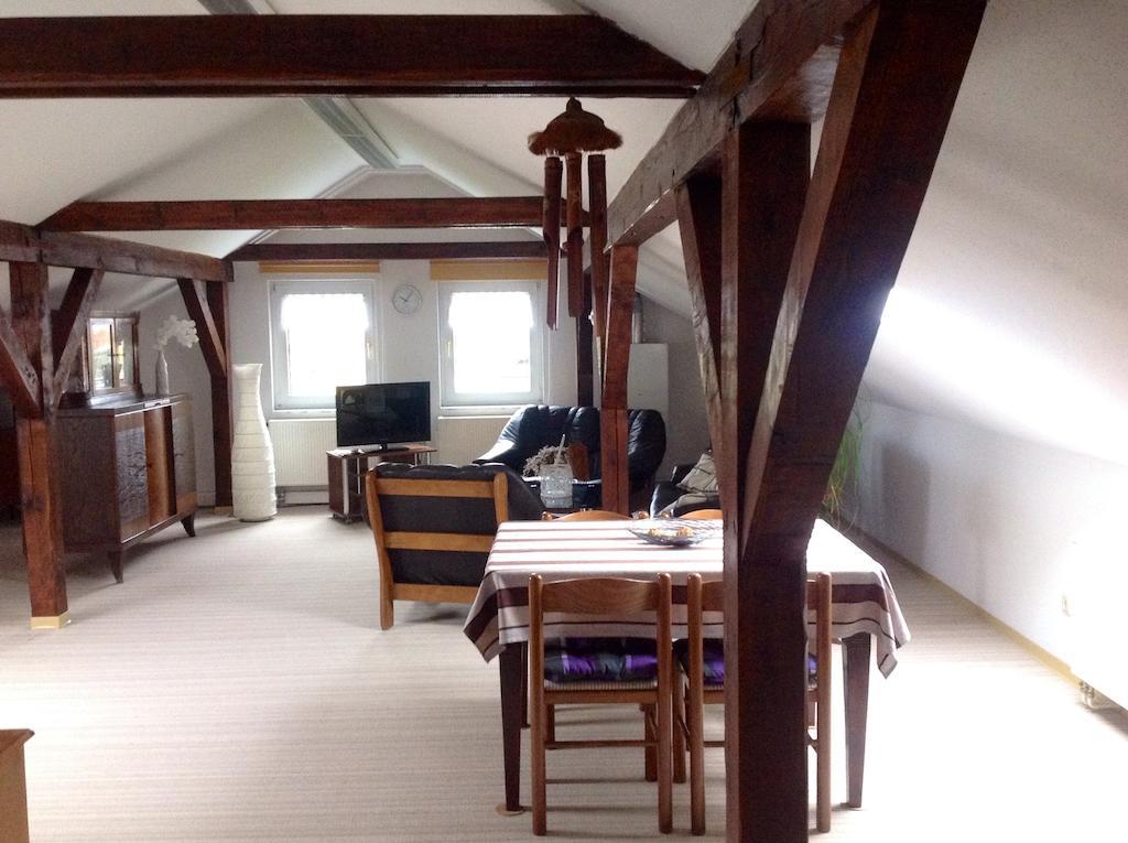 Ferienwohnung Am Dorfplatz Wittenberg Bilik gambar